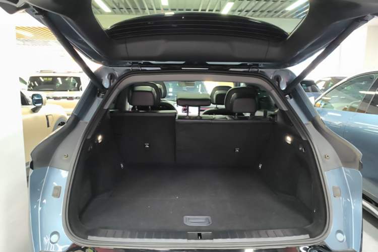 Used Zeekr 7X 2025 75 kWh Rear-Wheel Drive Intelligent Driving Version Trunk