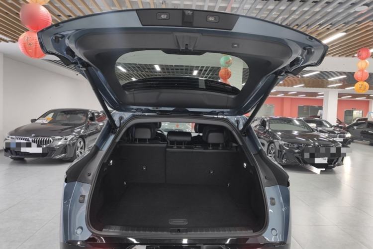Used Zeekr 7X 2025 75 kWh Rear-Wheel Drive Intelligent Driving Version Trunk