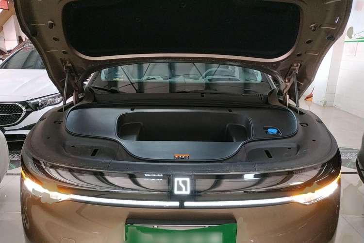Used Zeekr 7X 2025 75 kWh Rear-Wheel Drive Intelligent Driving Version Engine Bay