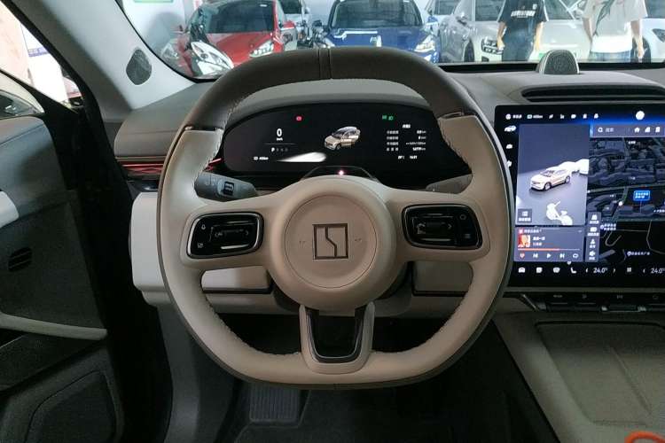 Used Zeekr 7X 2025 75 kWh Rear-Wheel Drive Intelligent Driving Version Steering Wheel