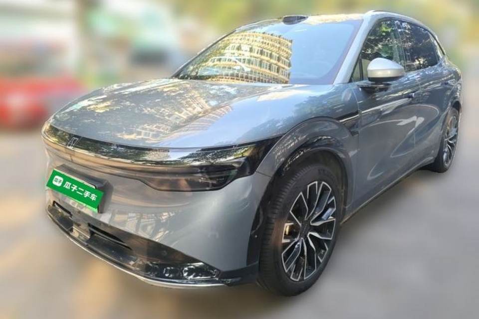 Zeekr 7X 2025