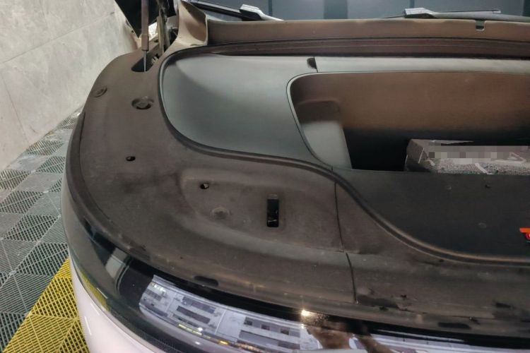 Used Zeekr 7X 2025 75 kWh Rear-Wheel Drive Intelligent Driving Version Engine Bay Right