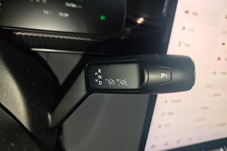 Used Zeekr 7X 2025 75 kWh Rear-Wheel Drive Intelligent Driving Version Gear Lever