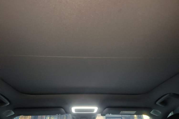 Used Zeekr 7X 2025 75 kWh Rear-Wheel Drive Intelligent Driving Version Headliner