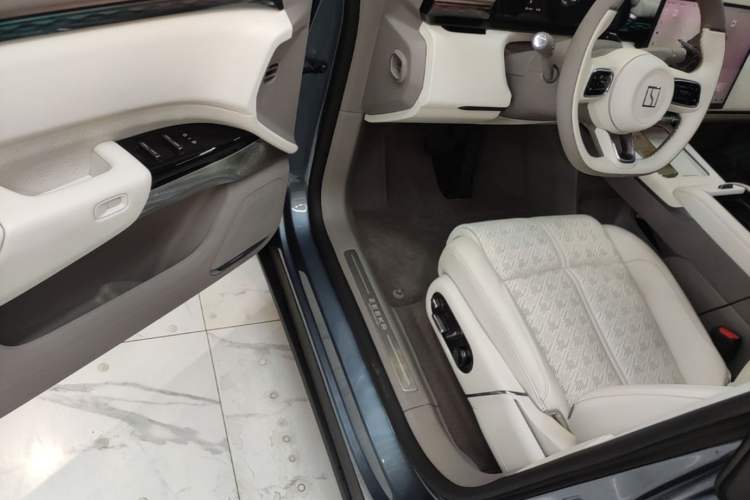 Used Zeekr 7X 2025 100kWh Long-Range All-Wheel Drive Intelligent Driving Version Driver Seat