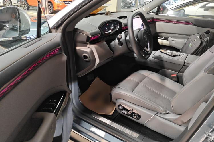 Used Zeekr 7X 2025 100kWh Long-Range All-Wheel Drive Intelligent Driving Version Driver Seat