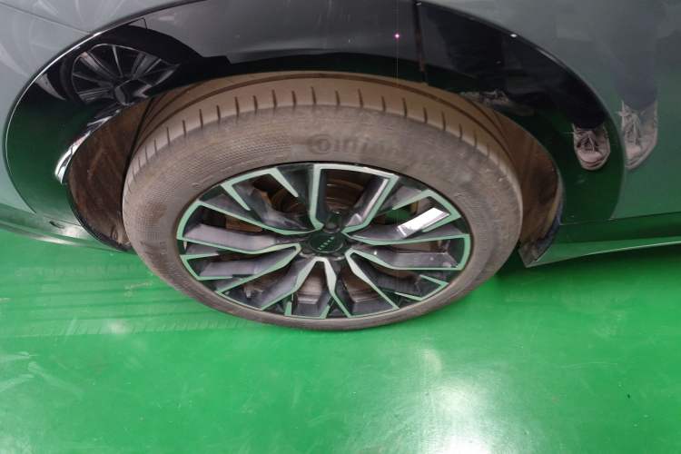 Used Zeekr 7X 2025 75 kWh Rear-Wheel Drive Intelligent Driving Version Exterior 5