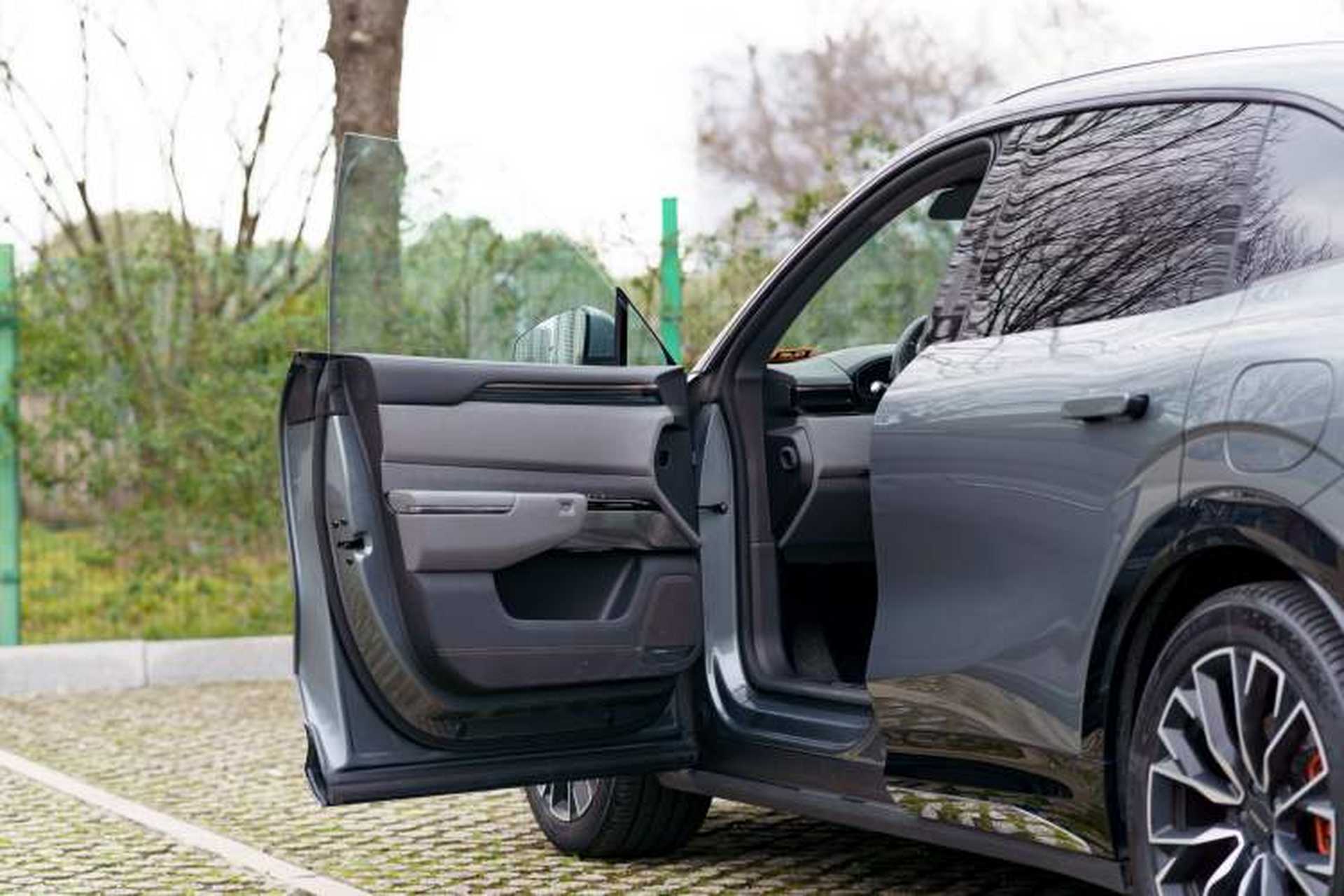 Used Zeekr 7X 2025 100 kWh Long-Range Rear-Wheel Drive with Intelligent Driving Features Exterior 8
