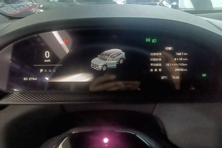 Used Zeekr 7X 2025 100 kWh Long-Range Rear-Wheel Drive with Intelligent Driving Features Instrument Cluster