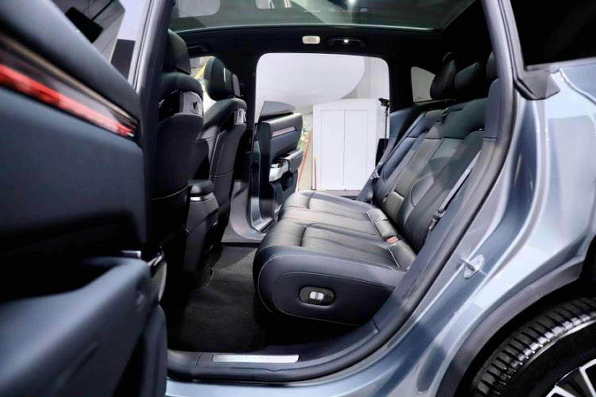 Used Zeekr 7X 2025 100kWh Long-Range All-Wheel Drive Intelligent Driving Version Interior 10