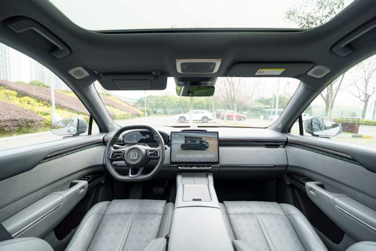 Used Zeekr 7X 2025 100 kWh Long-Range Rear-Wheel Drive with Intelligent Driving Features Interior 6