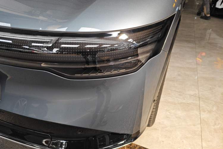 Used Zeekr 7X 2025 100kWh Long-Range All-Wheel Drive Intelligent Driving Version Left Front Headlight