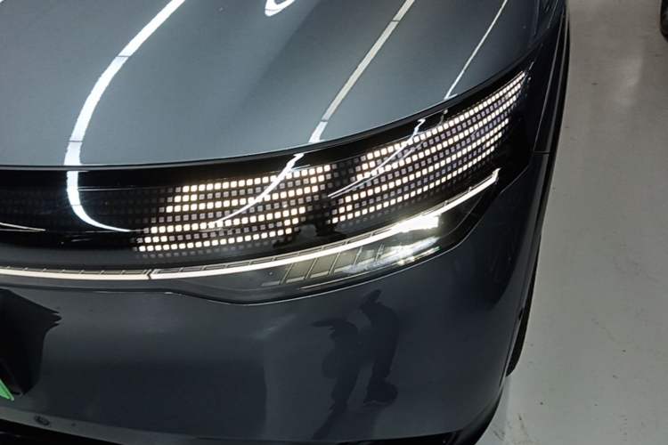 Used Zeekr 7X 2025 100kWh Long-Range All-Wheel Drive Intelligent Driving Version Left Front Headlight