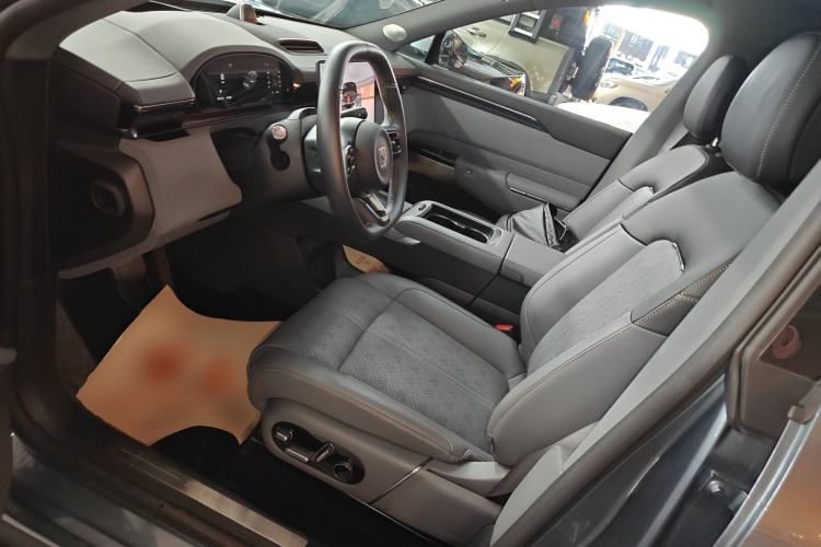 Used Zeekr 7X 2025 100kWh Long-Range All-Wheel Drive Intelligent Driving Version Left Front Seat