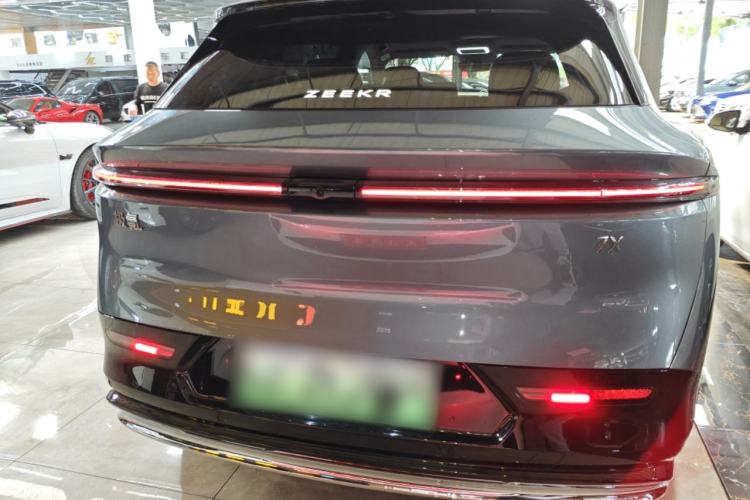 Used Zeekr 7X 2025 100kWh Long-Range All-Wheel Drive Intelligent Driving Version Rear