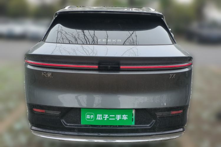 Used Zeekr 7X 2025 100 kWh Long-Range Rear-Wheel Drive with Intelligent Driving Features Rear