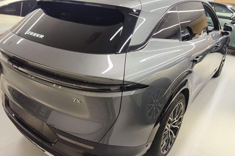 Used Zeekr 7X 2025 100kWh Long-Range All-Wheel Drive Intelligent Driving Version Rear Right 45 Deg