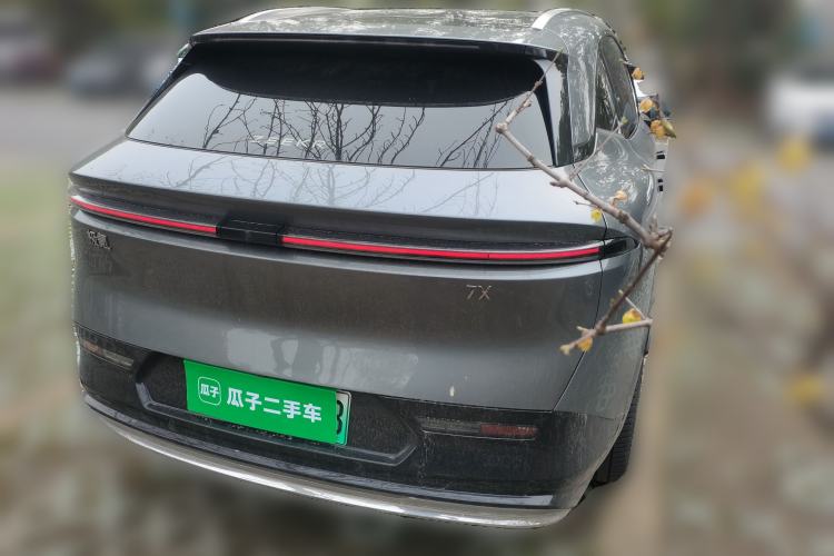 Used Zeekr 7X 2025 100 kWh Long-Range Rear-Wheel Drive with Intelligent Driving Features Rear Right 45 Deg