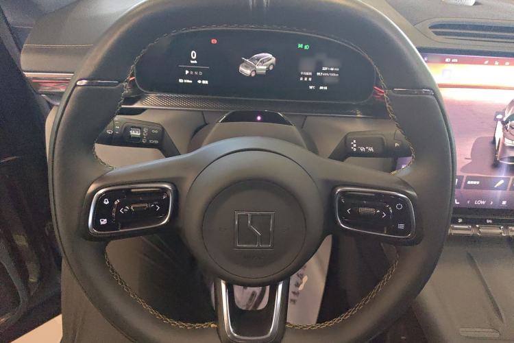 Used Zeekr 7X 2025 100kWh Long-Range All-Wheel Drive Intelligent Driving Version Steering Wheel