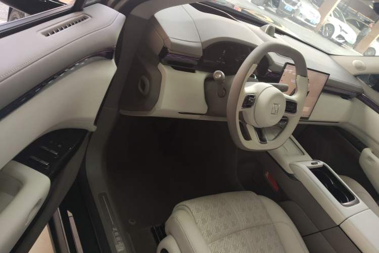 Used Zeekr 7X 2025 100kWh Long-Range All-Wheel Drive Intelligent Driving Version Driver Seat