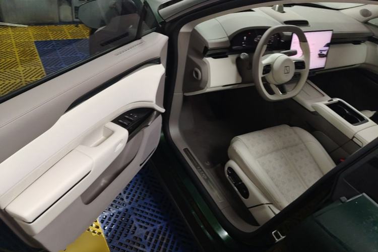 Used Zeekr 7X 2025 75 kWh Rear-Wheel Drive Intelligent Driving Version Driver Seat