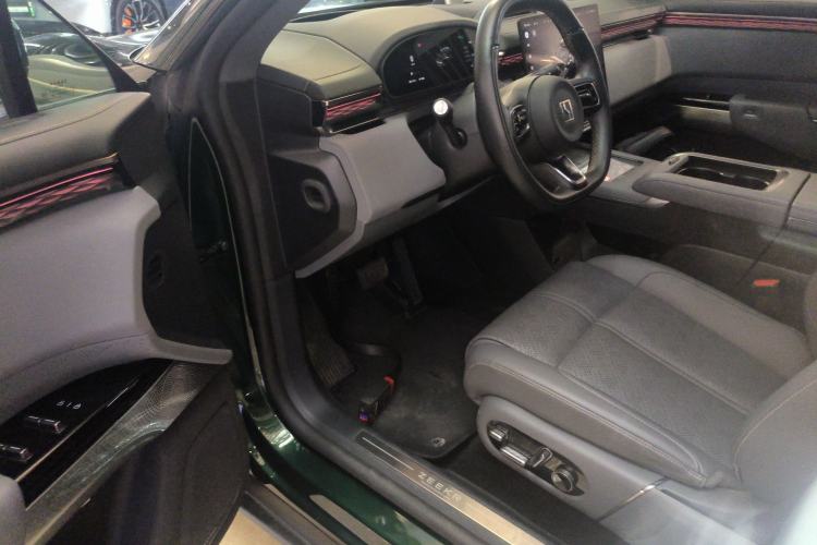 Used Zeekr 7X 2025 100kWh Long-Range All-Wheel Drive Intelligent Driving Version Driver Seat
