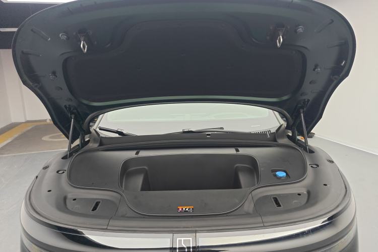 Used Zeekr 7X 2025 100 kWh Long-Range Rear-Wheel Drive with Intelligent Driving Features Engine Bay