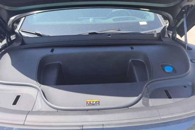 Used Zeekr 7X 2025 100 kWh Long-Range Rear-Wheel Drive with Intelligent Driving Features Engine Bay