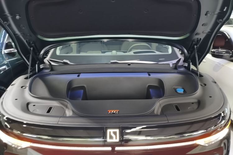 Used Zeekr 7X 2025 75 kWh Rear-Wheel Drive Intelligent Driving Version Engine Bay