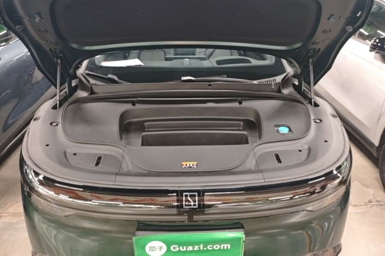 Used Zeekr 7X 2025 100kWh Long-Range All-Wheel Drive Intelligent Driving Version Engine Bay