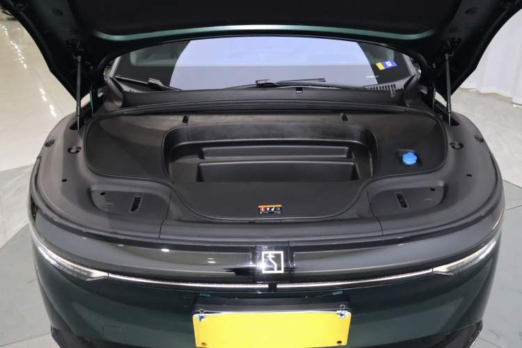Used Zeekr 7X 2025 100kWh Long-Range All-Wheel Drive Intelligent Driving Version Engine Bay