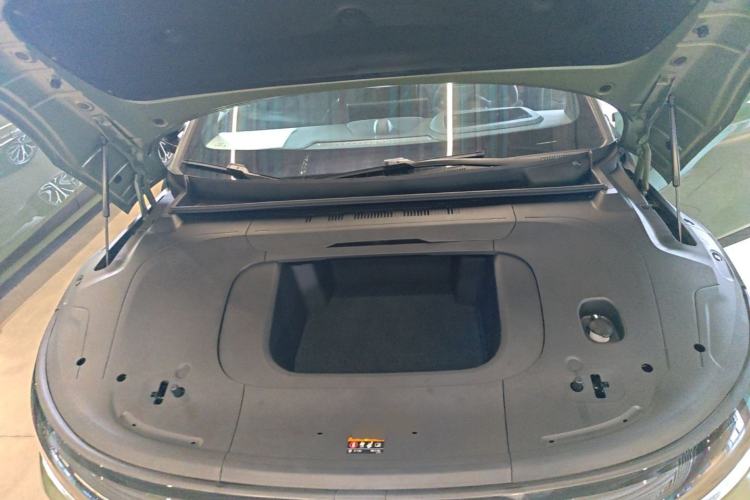 Used Zeekr 7X 2025 100 kWh Long-Range Rear-Wheel Drive with Intelligent Driving Features Engine Bay