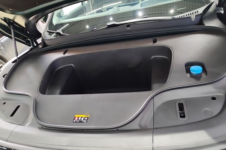 Used Zeekr 7X 2025 100 kWh Long-Range Rear-Wheel Drive with Intelligent Driving Features Engine Bay