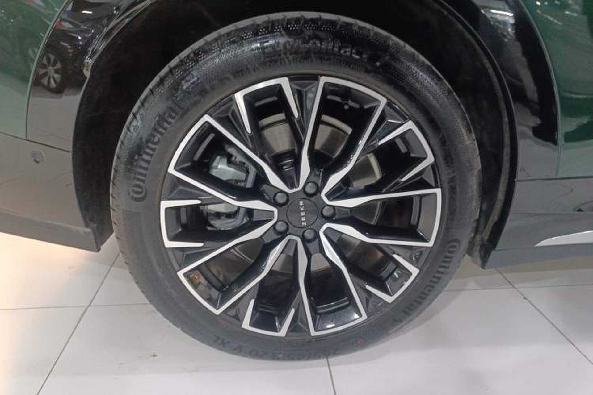 Used Zeekr 7X 2025 75 kWh Rear-Wheel Drive Intelligent Driving Version Exterior 3