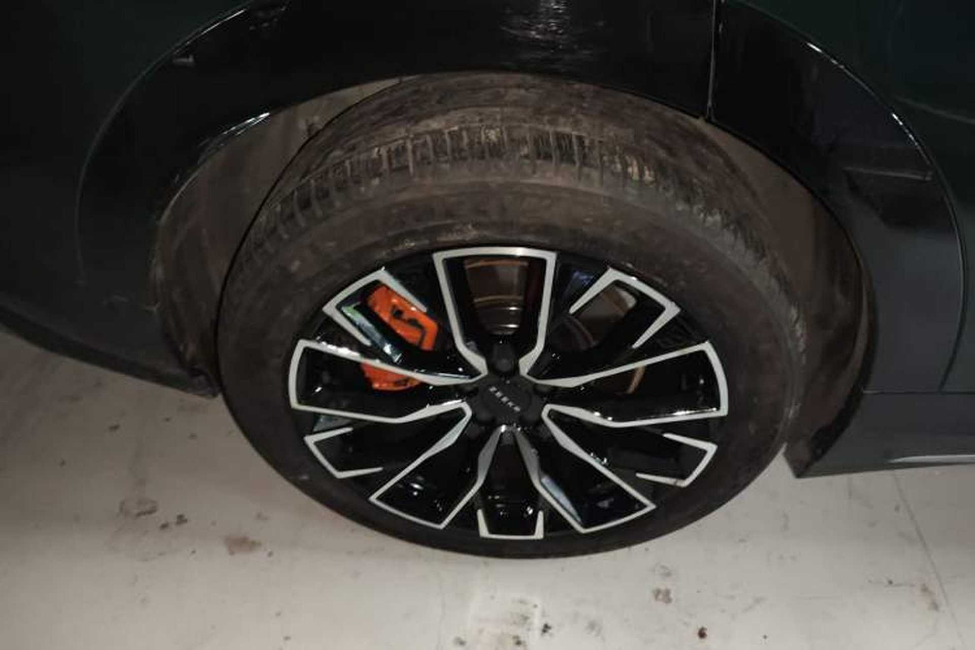 Used Zeekr 7X 2025 100 kWh Long-Range Rear-Wheel Drive with Intelligent Driving Features Exterior 5