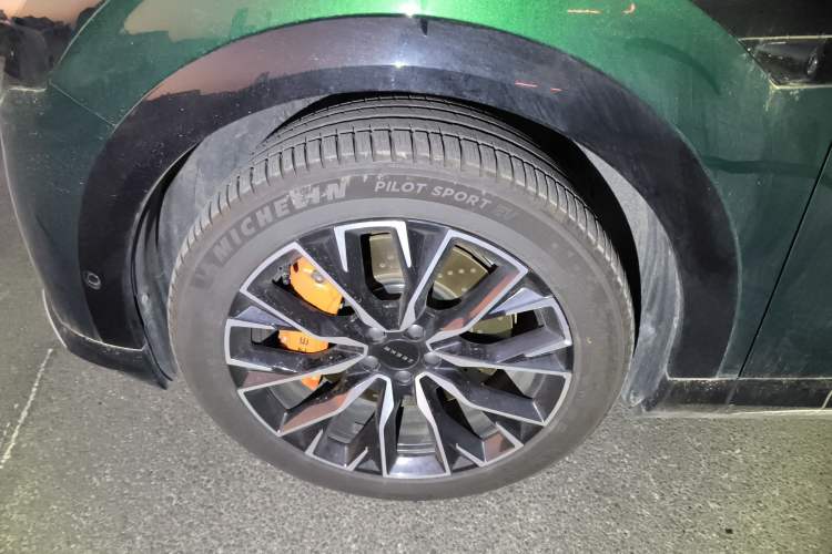 Used Zeekr 7X 2025 100 kWh Long-Range Rear-Wheel Drive with Intelligent Driving Features Exterior 7