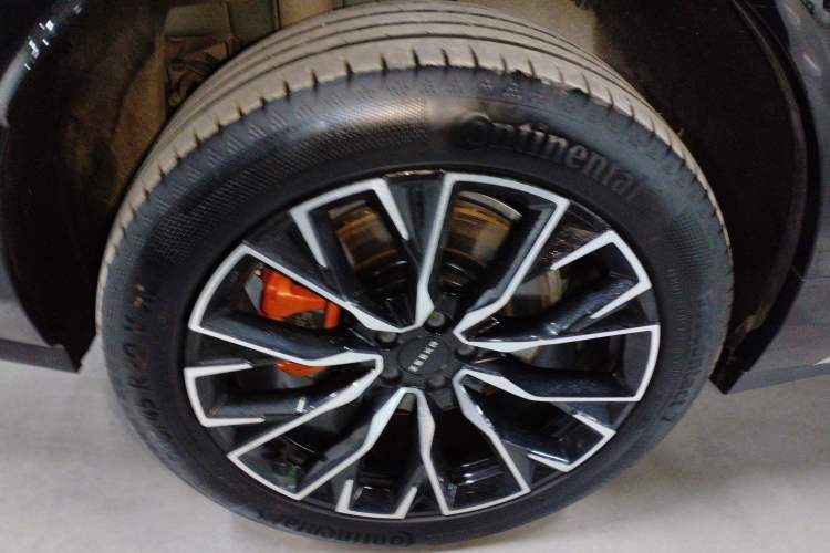 Used Zeekr 7X 2025 100kWh Long-Range All-Wheel Drive Intelligent Driving Version Exterior 8
