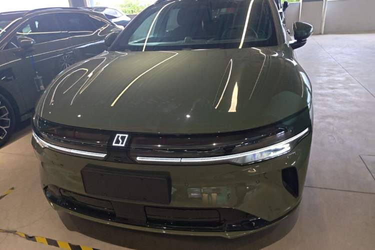 Used Zeekr 7X 2025 100 kWh Long-Range Rear-Wheel Drive with Intelligent Driving Features Front
