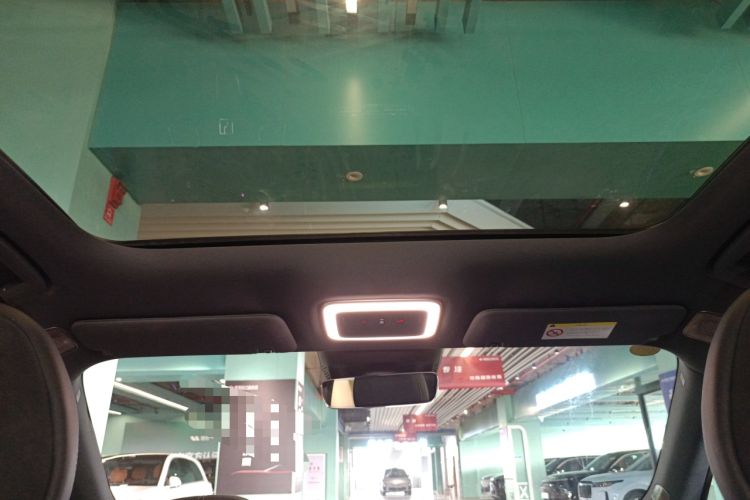 Used Zeekr 7X 2025 100 kWh Long-Range Rear-Wheel Drive with Intelligent Driving Features Headliner