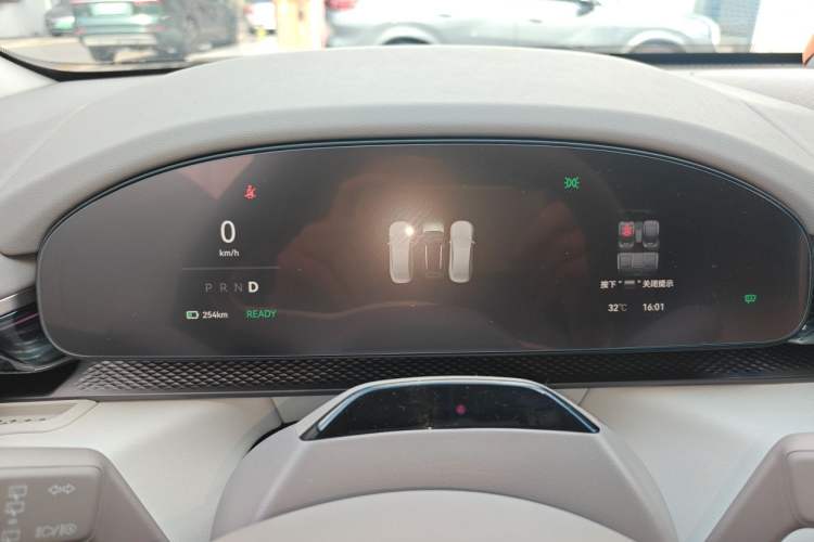 Used Zeekr 7X 2025 100 kWh Long-Range Rear-Wheel Drive with Intelligent Driving Features Instrument Cluster