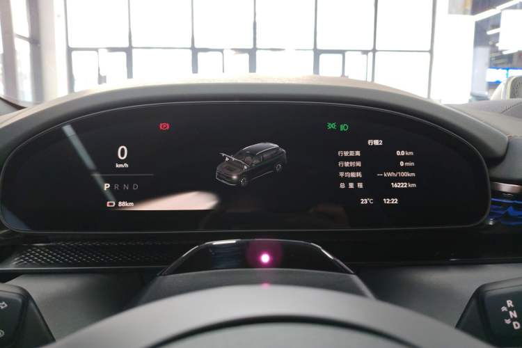 Used Zeekr 7X 2025 75 kWh Rear-Wheel Drive Intelligent Driving Version Instrument Cluster