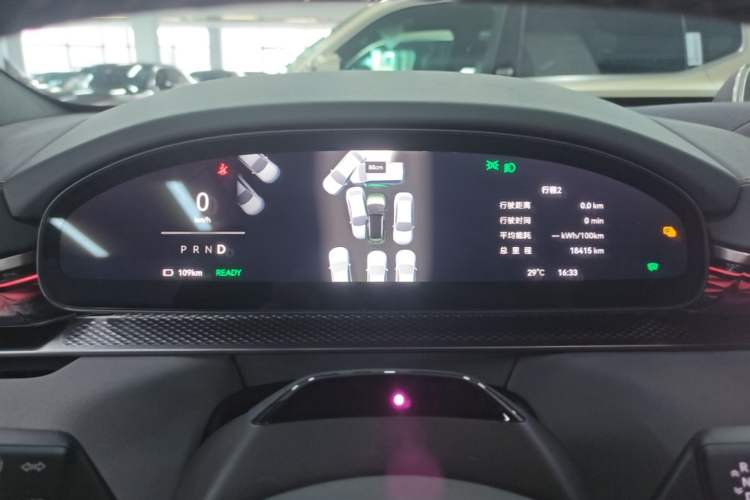 Used Zeekr 7X 2025 100 kWh Long-Range Rear-Wheel Drive with Intelligent Driving Features Instrument Cluster