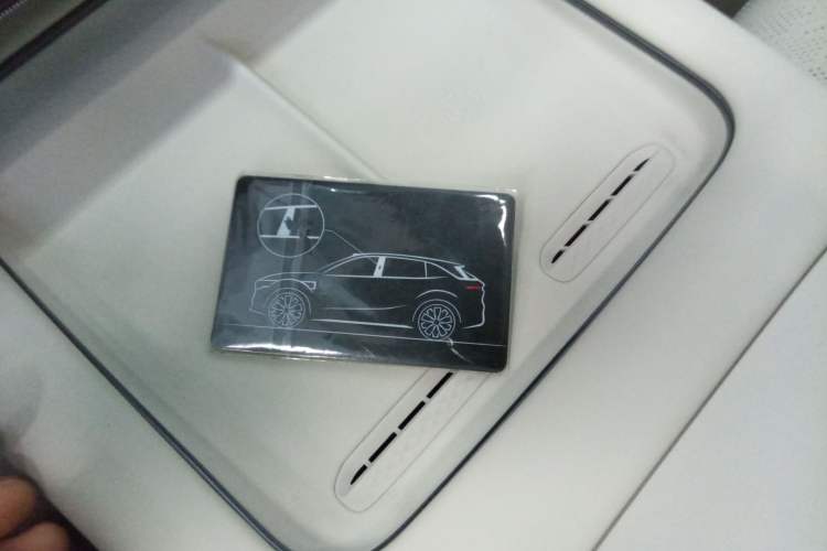Used Zeekr 7X 2025 100kWh Long-Range All-Wheel Drive Intelligent Driving Version Interior 1