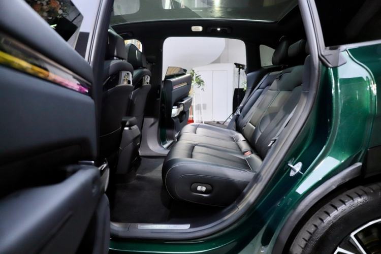 Used Zeekr 7X 2025 100kWh Long-Range All-Wheel Drive Intelligent Driving Version Interior 10