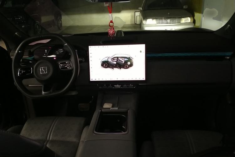 Used Zeekr 7X 2025 100kWh Long-Range All-Wheel Drive Intelligent Driving Version Interior 2
