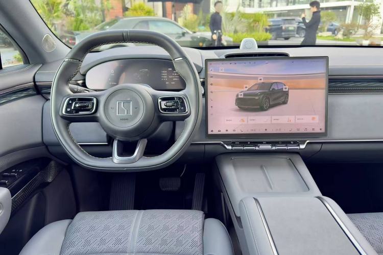 Used Zeekr 7X 2025 75 kWh Rear-Wheel Drive Intelligent Driving Version Interior 5