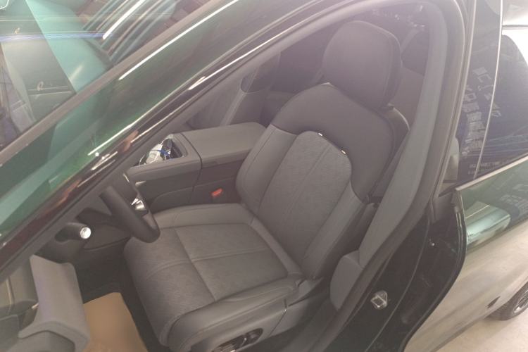 Used Zeekr 7X 2025 100 kWh Long-Range Rear-Wheel Drive with Intelligent Driving Features Left Front Seat