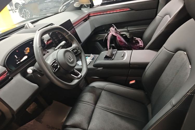 Used Zeekr 7X 2025 100kWh Long-Range All-Wheel Drive Intelligent Driving Version Left Front Seat