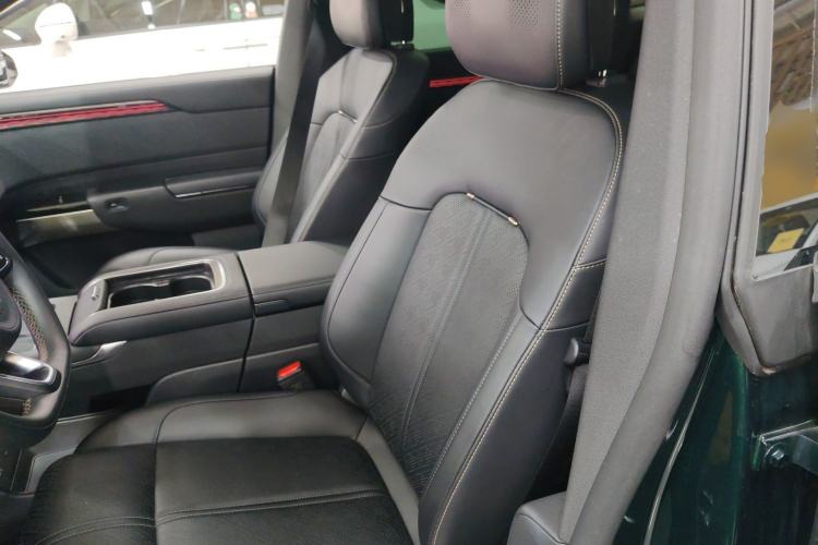 Used Zeekr 7X 2025 100 kWh Long-Range Rear-Wheel Drive with Intelligent Driving Features Left Front Seat