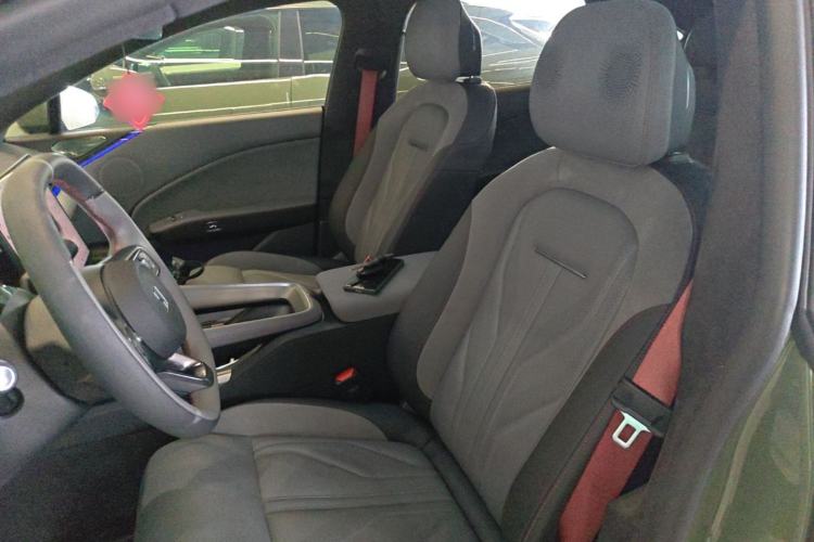 Used Zeekr 7X 2025 100 kWh Long-Range Rear-Wheel Drive with Intelligent Driving Features Left Front Seat